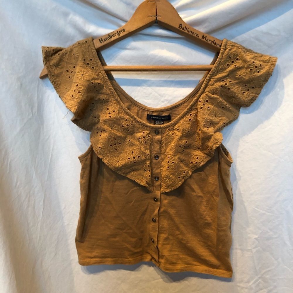 American Eagle Outfitters Crop Top Camel XS